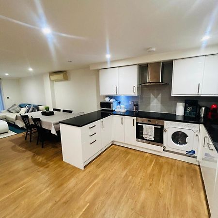 Modern 2 Bed 2 Bath Apartment With Outdoor Space Hyde Park Londres Exterior foto